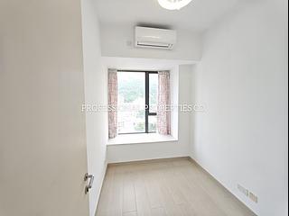 Wan Chai - The Oakhill 12