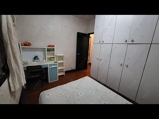 Sai Ying Pun - Kingsfield Tower Block B 04