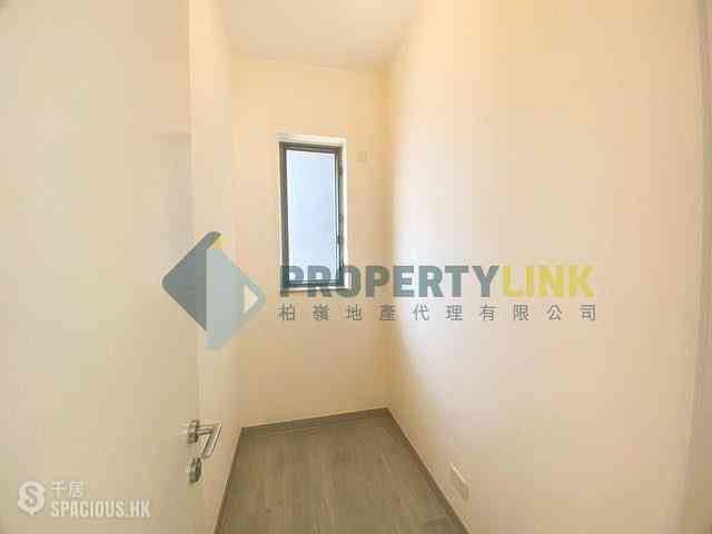 Sai Ying Pun - Island Crest 07