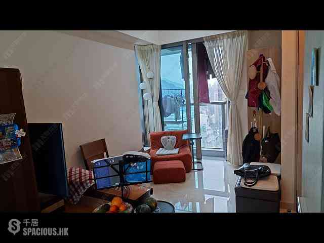 Sai Ying Pun - King's Hill 03