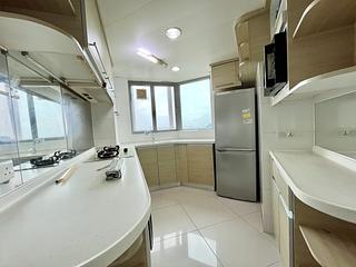 Tung Chung - Caribbean Coast Phase 4 Crystal Cove 12