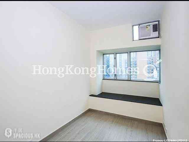 Tai Hang - Grand Deco Tower 06
