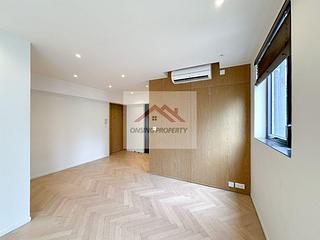 Wan Chai - Star Studios II 02
