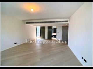 Clear Water Bay - Mount Pavilia Block B 07