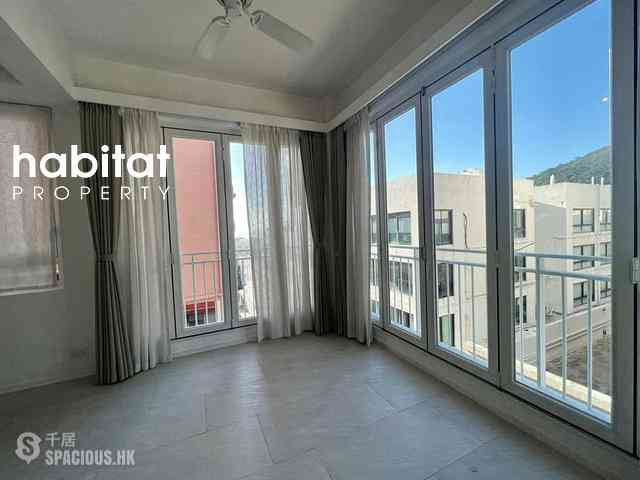 Pok Fu Lam - 18-24, Bisney Road 07