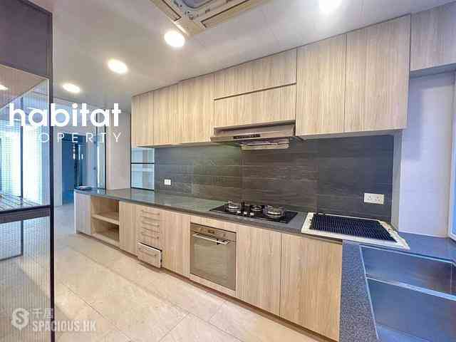 Pok Fu Lam - 18-24, Bisney Road 10