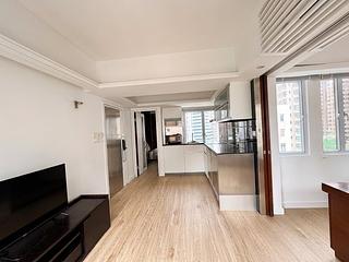 Soho - Sunrise House 03