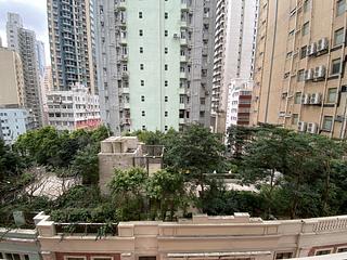 Wan Chai - The Avenue 06