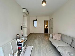 Sai Ying Pun - Island Crest Block 1 03