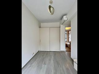 Sai Ying Pun - Island Crest Block 1 10