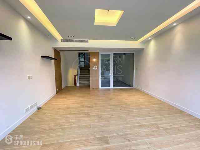 Stanley - Stanley Court 01