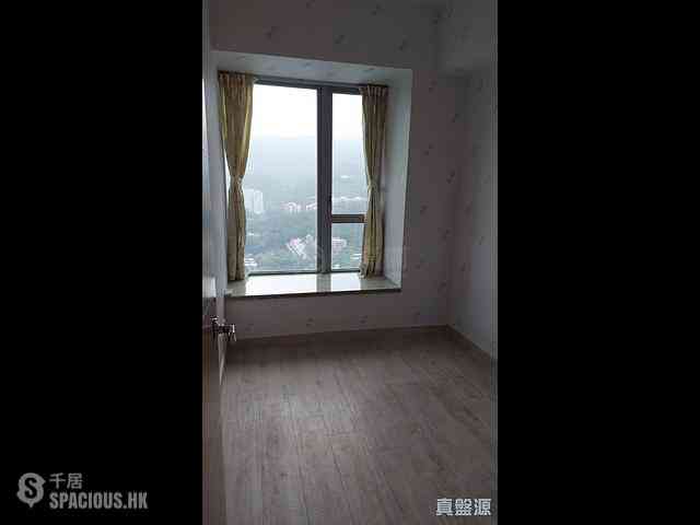 Tai Wai - The Riverpark Block 5 07
