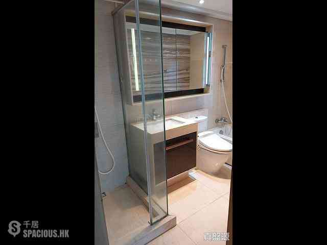 Tai Wai - The Riverpark Block 5 12