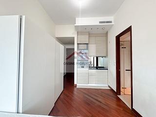 Wan Chai - The Avenue Phase 2 Block 2 02