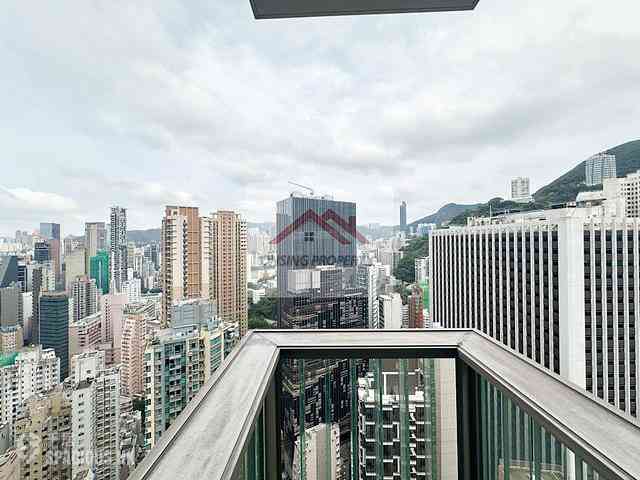 Wan Chai - The Avenue Phase 2 Block 2 07