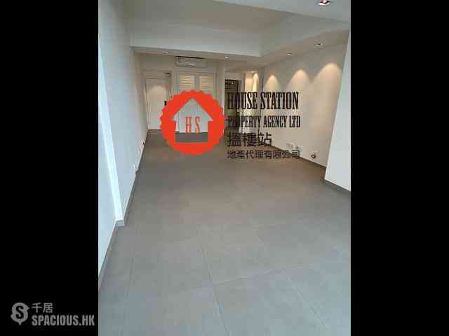 Causeway Bay - Hoi Deen Court 02