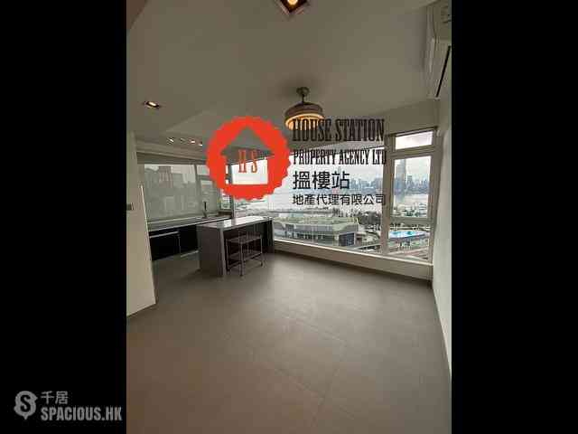 Causeway Bay - Hoi Deen Court 01