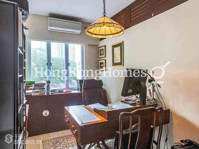 Pok Fu Lam - Scenic Villas 07