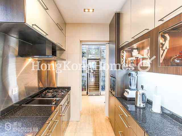 Pok Fu Lam - Scenic Villas 08
