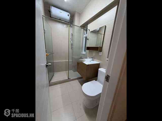 Wan Chai - On Hing Mansion 03