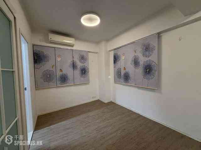 Wan Chai - On Hing Mansion 05