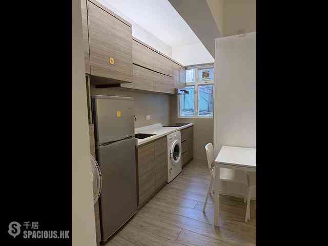 Wan Chai - On Hing Mansion 07