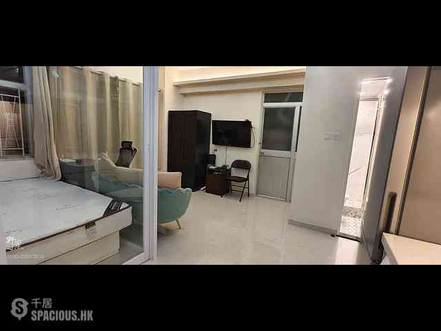 Sheung Wan - Kam Fung Building 03
