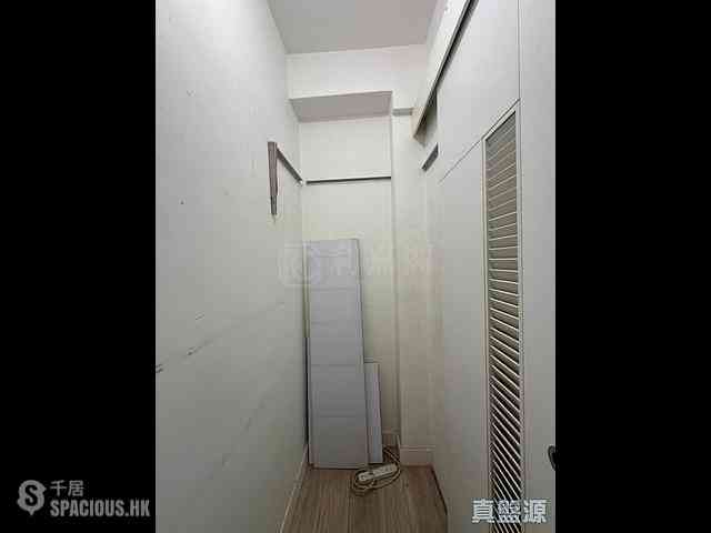 Tai Wai - Festival City Phase 2 Block 1 03