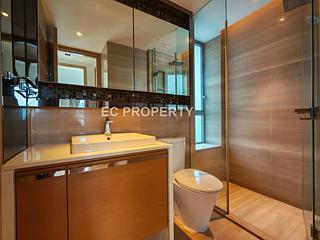 Sai Ying Pun - The Summa 09