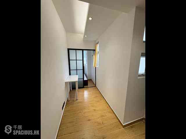 Prince Edward - Flatiron Court 01