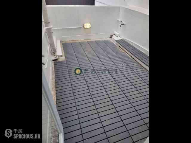 Soho - Winning House 05