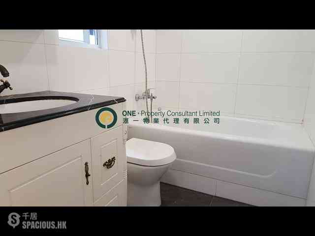 Kennedy Town - Shun Hing Building 04