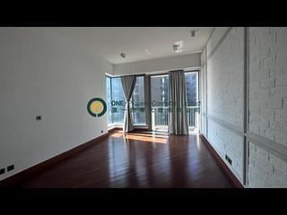Mid Levels West - Cluny Park 12