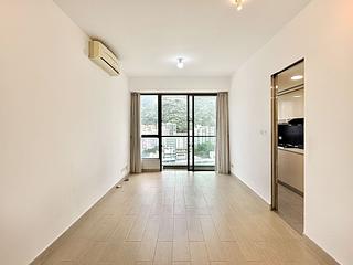 Wan Chai - The Oakhill 17