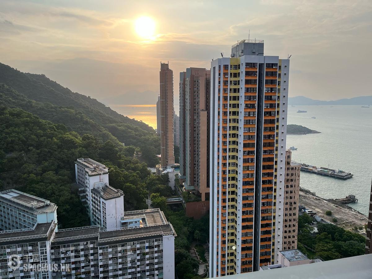 Kennedy Town - The Hudson 01