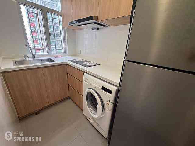 Sai Ying Pun - 55-57, Bonham Road 03
