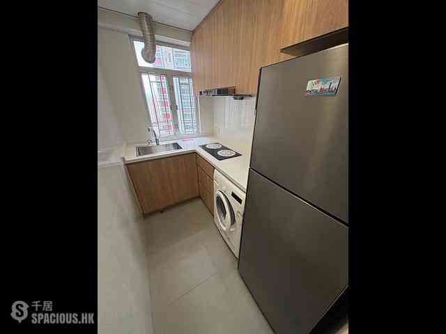 Sai Ying Pun - 55-57, Bonham Road 04
