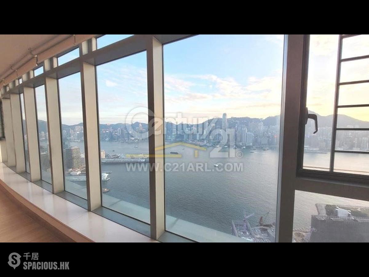 West Kowloon - The Harbourside Block 3 01