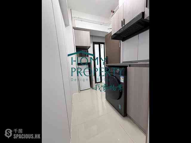 Sai Ying Pun - 300-302, Queen's Road West 02