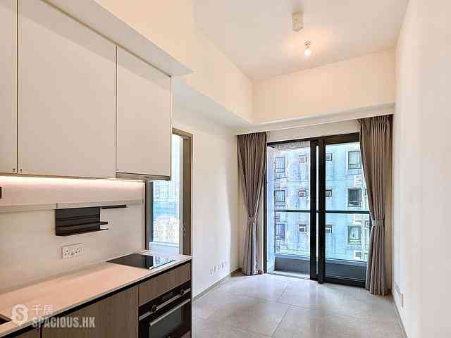 Kennedy Town - Kennedy 38 07