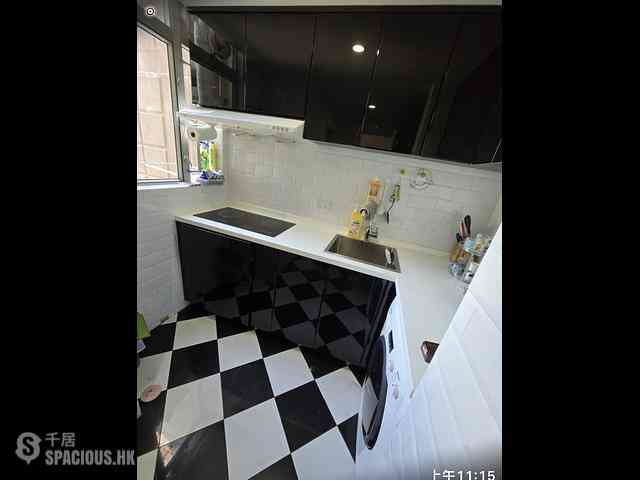 Chung Hom Kok - Lung Tak Court Chun Tak House (Block A) 07
