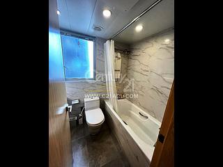 West Kowloon - The Harbourside 11