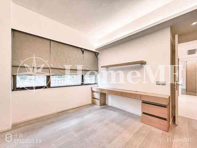 Pok Fu Lam - 18-24, Bisney Road 07