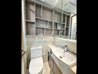 Tai Kok Tsui - L・Living 23 07
