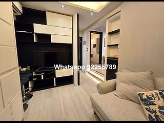 Sai Ying Pun - Tong Nam Mansion 03
