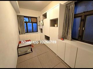 Sai Ying Pun - Tong Nam Mansion 04