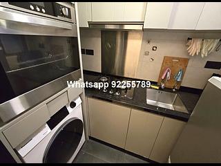 Sai Ying Pun - Tong Nam Mansion 07