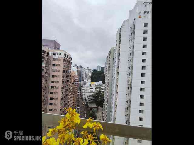 Sai Wan Ho - Lee Ga Building 04