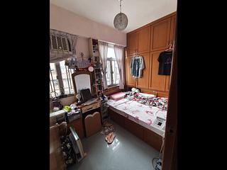 Sai Wan Ho - Lee Ga Building 07