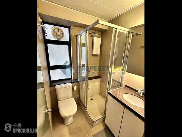 Mid Levels Central - Robinson Heights 03